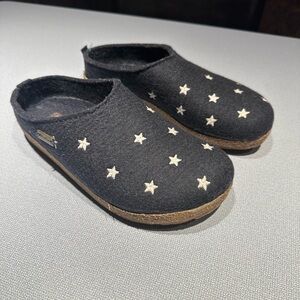 Haflinger Women’s Clogs